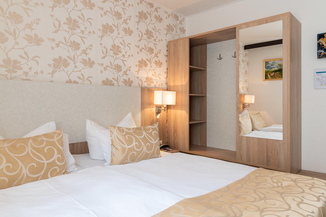 Central Boutique Hotel 바트메르겐하임 외부 사진