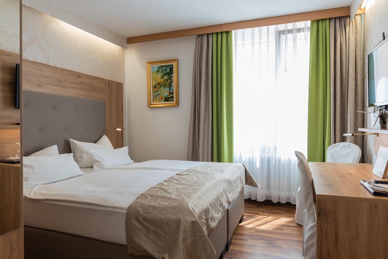 Central Boutique Hotel 바트메르겐하임 외부 사진